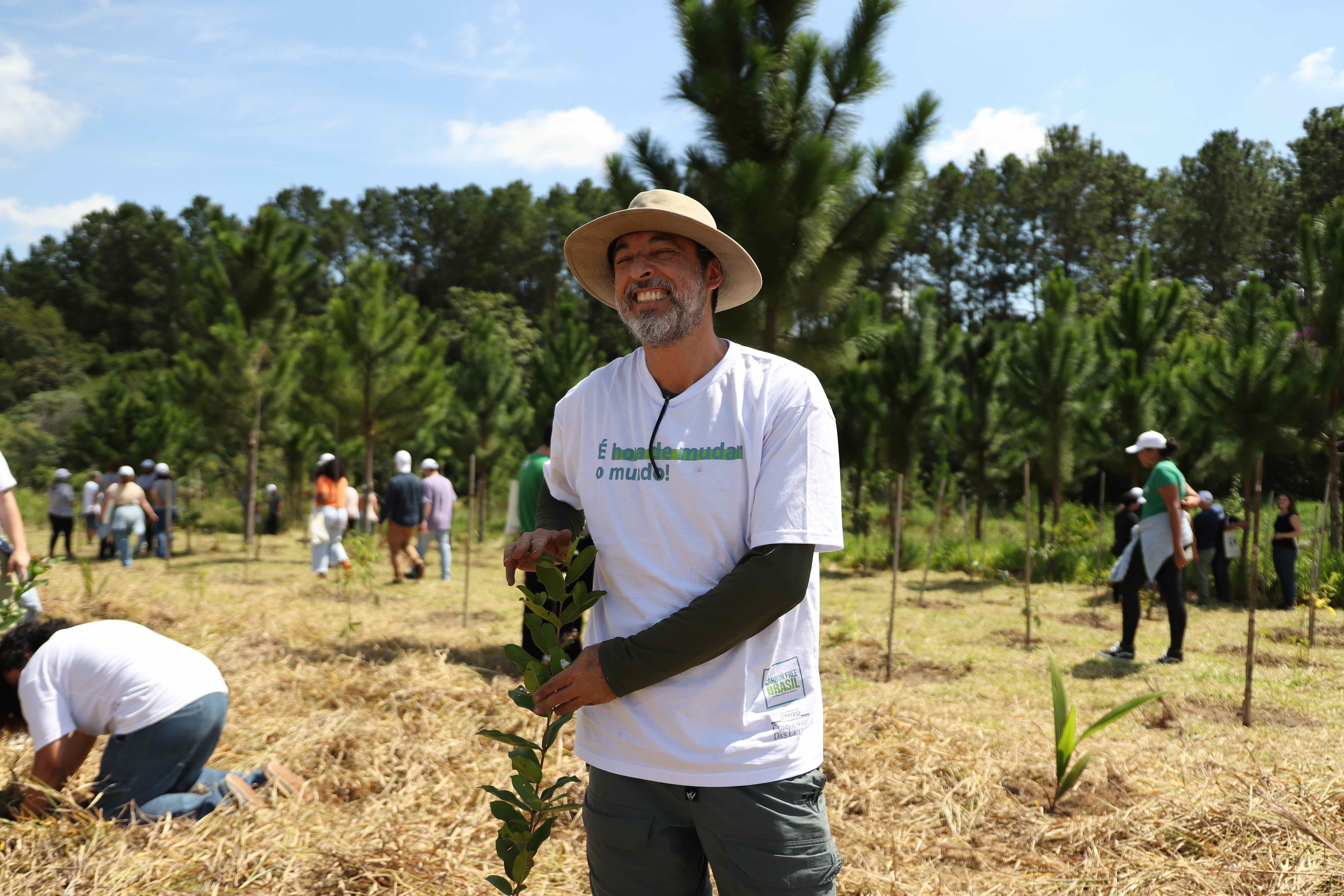 Companhia das Letras: Plantando um mundo mais sustentável